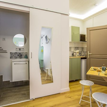 Апартаменты Clublord Sweet Escape In The Heart Of Vieux Лион Экстерьер фото