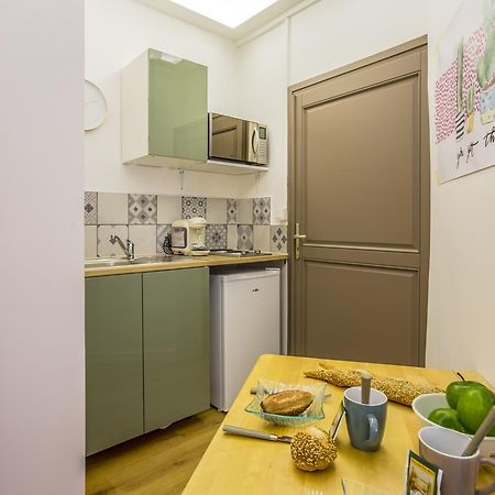 Апартаменты Clublord Sweet Escape In The Heart Of Vieux Лион Экстерьер фото